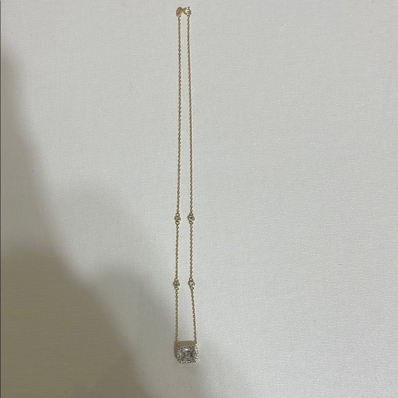 Elegant GoldPlated Necklace with CZ Pendant - Picture 1 of 3